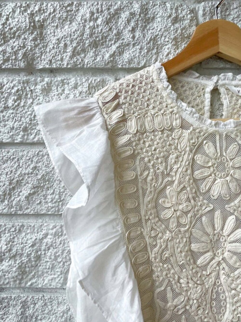 Veronica Beard 100% Cotton Capriana‎ Embroidered Top in Off White - Size 2 - Picture 4 of 4